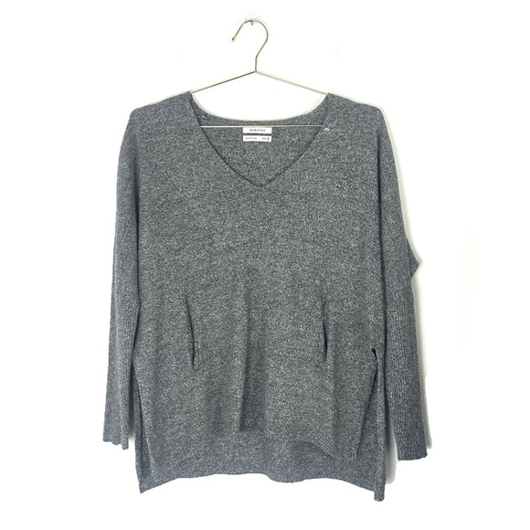 Aritzia Babaton ERIN V Neck Sweater Top Heather Gray Wool + Linen Size S/M - Picture 3 of 7